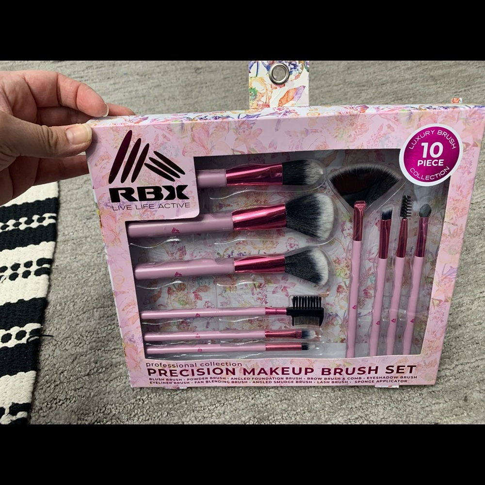 Make up brushes set 10 pieces pink lovers!